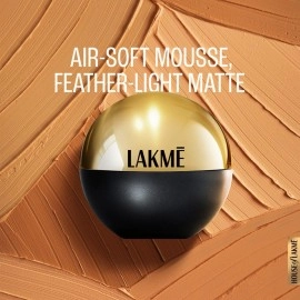 Lakme Absolute Skin Natural Mousse, Beige Honey 05, 25 gm