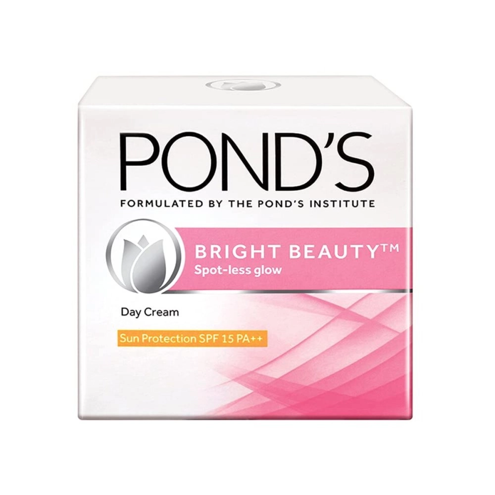 POND\'S White Beauty Daily Spot-Less Lightening Cream SPF 15PA++, 50gm