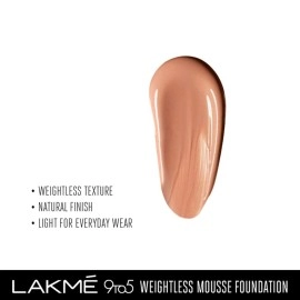 LAKM 9 to 5 Weightless Mousse Foundation, Rose Honey 04-25 gm