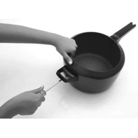 Hawkins Futura Pressure Cooker Short Body Handle