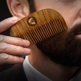 Beardo Compact Wooden Comb, Small