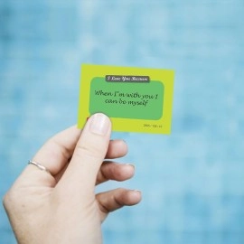 exciting Lives 100 Reasons I Love You: Romantic Gift Box with Love Messages For Couples Anniversaries, Valentines