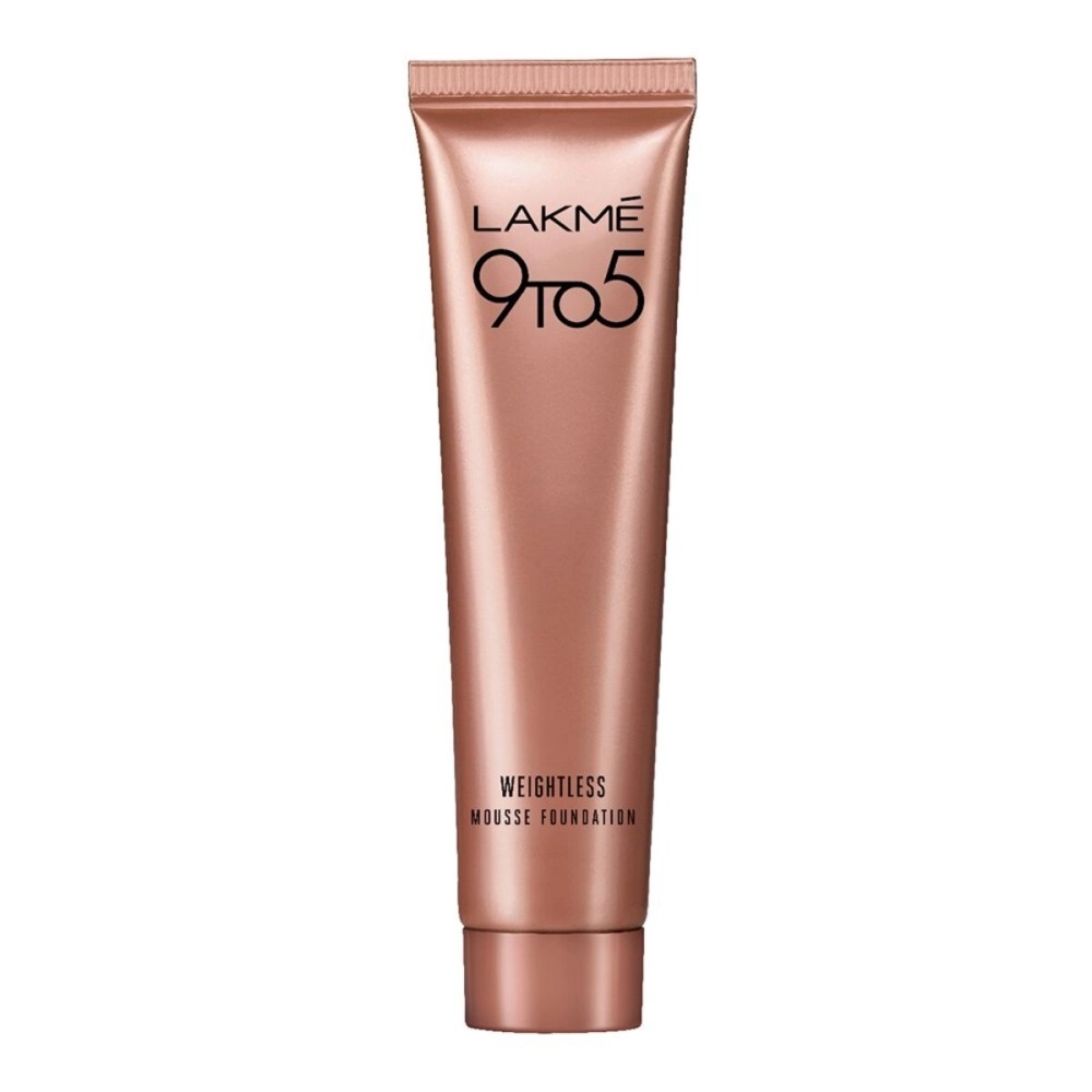 LAKM 9 To 5 Weightless Mousse Foundation, Beige Vanilla, 6G