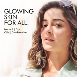 LAKM Blush & Glow Strawberry Blast Face Wash, 50 Gm, Multi