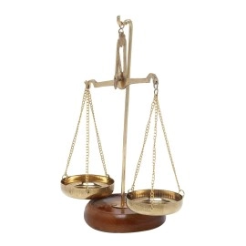 Pick End Now Metal \'Law/Justice for All\' Old Traditional Machine/Tarazu Showpiece | Product Dimensions - 4.5x2.5x7 Inch, 200Gm, Golden