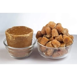 DAILY NUTS Dry Fruit Hub Fresh Jaggery Cubes Gud 400gms Shakkar ( Chini ) Substitute [Pure, Natural, No Preservatives Added],Gurh Cubes Vellam