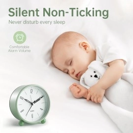 JALL Analog Alarm Clock, 4 inch Super Silent Non Ticking Small Clock with Night Light, Battery Operated, Simply Design, for Bedroon, Bedside, Desk, (Green)