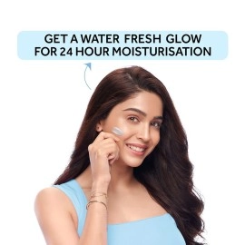 Pond\'S Super Light Gel Oil Free Moisturiser With Hyaluronic Acid + Vitamin E, 247 G