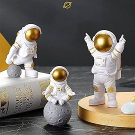 Street27 Resin Astronaut Spaceman Fantasy Statue Ornament Home Office Desktop Figurine Decors Set Of 3-Golden