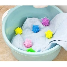 Perfect Pricee Polyvinyl Chloride Laundry Balls For Washing Machine Reusable Tangle-Free Clothes Softener Dirt Lint Remover- Multicolor(Pack of 10)