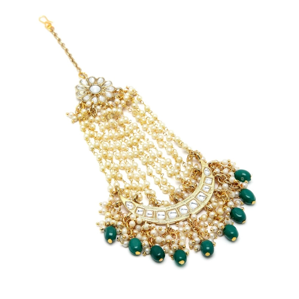 Karatcart Green Tumble Gold Plated Handcrafted Kundan Passa for Women