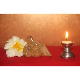 Om Phool Batti Small Cow Ghee Diya for Puja, 100 Pcs, Wax Free & Vegan Ghee Batti/Wicks/Jyot for Puja Aarti, (Pack of 1, Yellow, 100 Pcs)