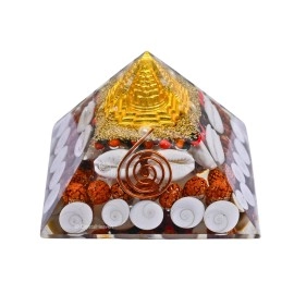 Shri Yantra Gomti Chakra Laxmi Pyramid - 90mm Large Maha Laxmi Orgonite Pyramid with Shree Yantra - Feng Shui Vastu Items for Home with Rudraksha, Gomati Chakra, Chirmi & Kaudi Shells (Wealth Pyramid