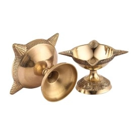 TORPPEZA 4 Face Brass Diya for Pooja, Mandir, Diwali Festival Oil lamp Diya for Daily Pooja/Diwali Pooja Charmukhi Diya for Pooja