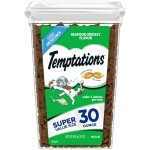 TEMPTATIONS Classic Crunchy and Soft Cat Treats, 30 oz.