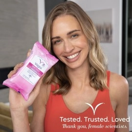 Vagisil Odor Block Daily Freshening Wipes for Feminine Hygiene in Resealable Pouch, Gynecologist Tested & Hypoallergenic, 20 count (Pack of 1)