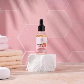 Magical V Yoni Oil For Women Organic Feminine Care l Moisturizer For Wetness (Strawberry) Ingrown Hair Ph Balance Feminine Body Deodorant Eliminates Odor With Essential Oils