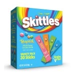 SINGLES TO GO! Skittles Go Tropical Flavors Variety Pack, Powdered Drink Mix, Includes 4 Flavors, Strawberry Starfruit, Mango Tangelo, Kiwi Lime, Pineapple Passionfruit, 1 Box (30 Single Servings)