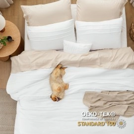 Bedsure White King Size Comforter Set - 4 Pieces Pinch Pleat Bed Set, Down Alternative Bedding sets for All Season, 1 Comforter, 2 Pillowcases, 1 Decorative Pillow